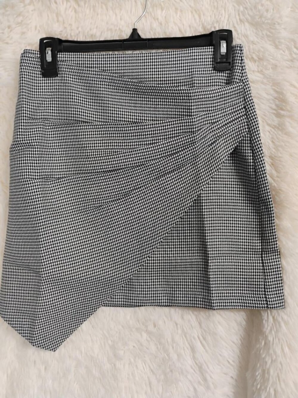 LILOU Classic Black and White Houndstooth Skirt New with Tag Size M